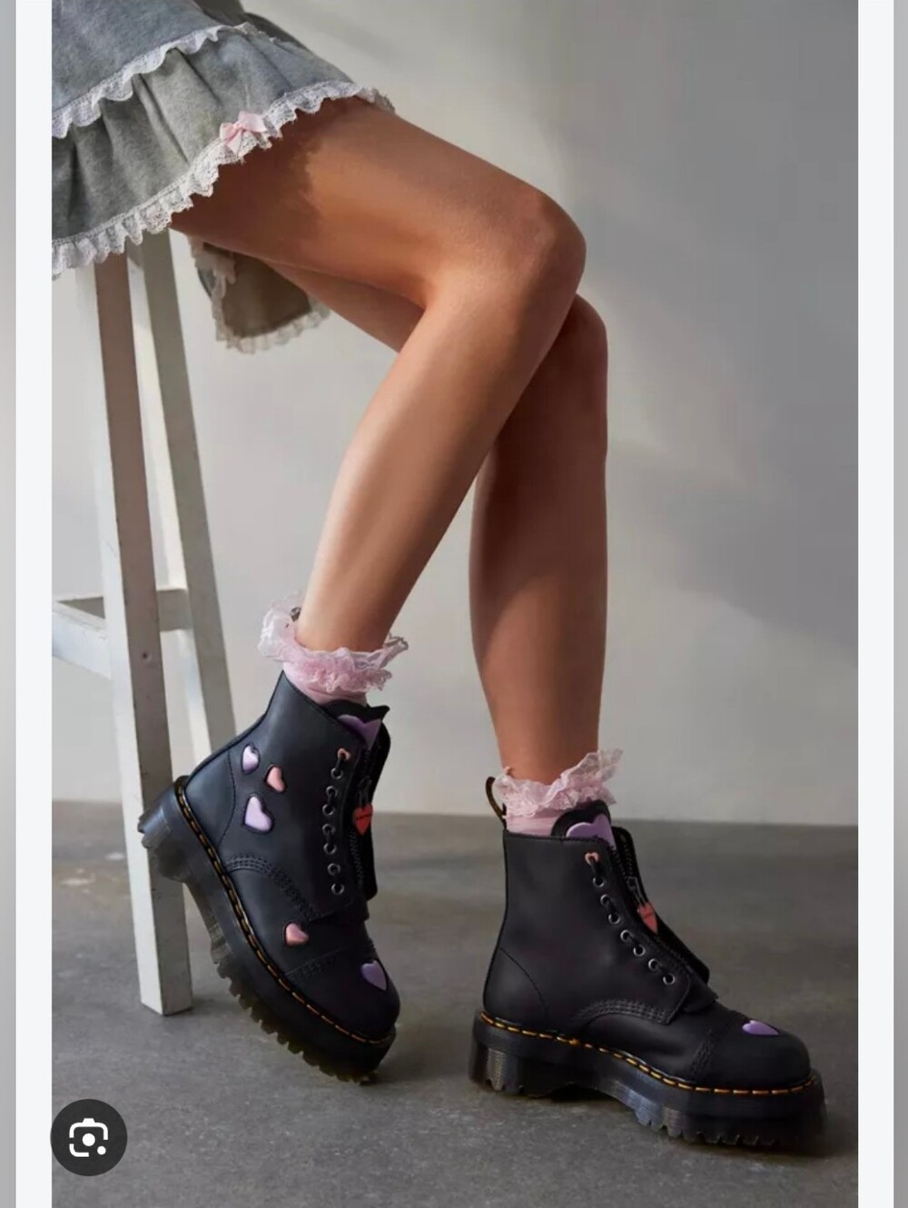 NWT Dr Marten Platform Sinclair Moto Boots Black With Silk Hearts, Sz 11